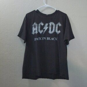 AC/DC “Back in Black” Vintage-Wash Graphic T-Shirt – H&M – Size Medium